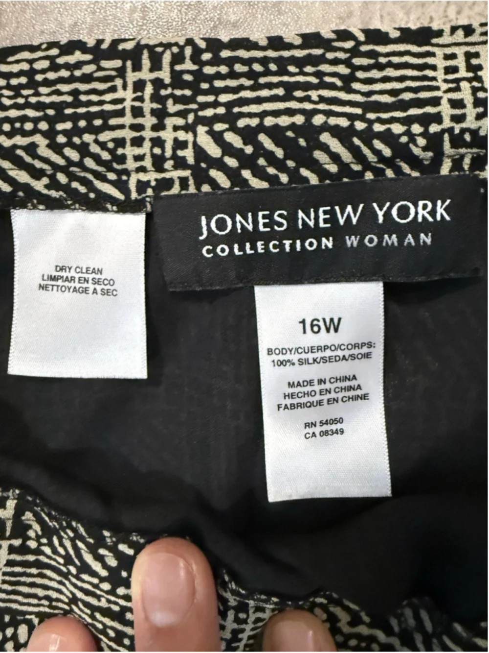 Vtg Jones New York 100% Silk Skirt Dark Maxi Lined A-Line Flowy Patterned 16W